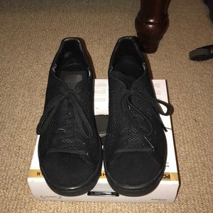 ADIDAS STAN SMITH PRIMEKNIT BLACK SIZE 9.5